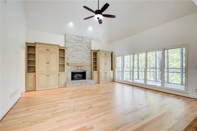 a bathroom with a sink vanity and a mirror