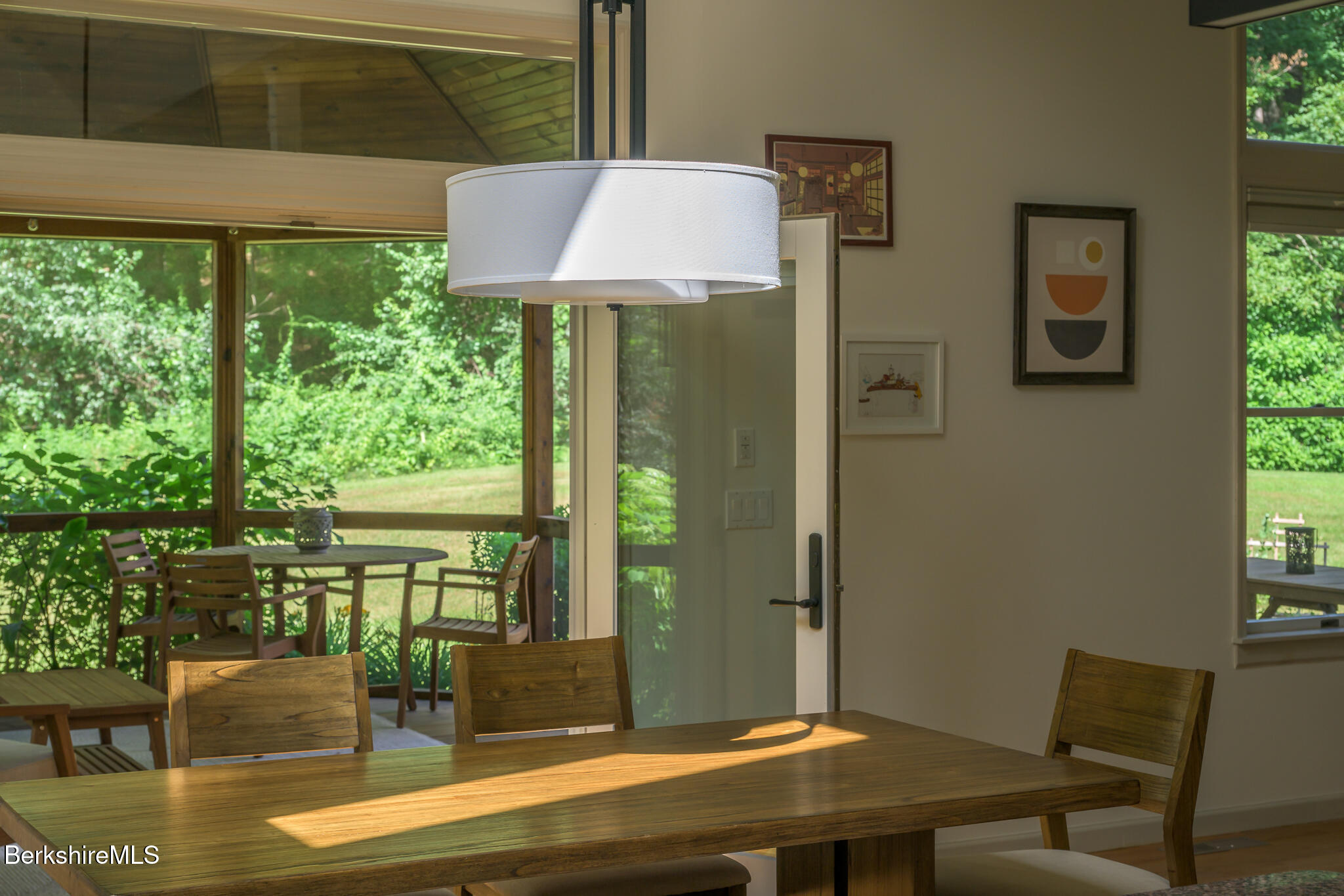 26 North Egremont Road Alford, MA 01230 - Photo 12 of 44 DINING AREA