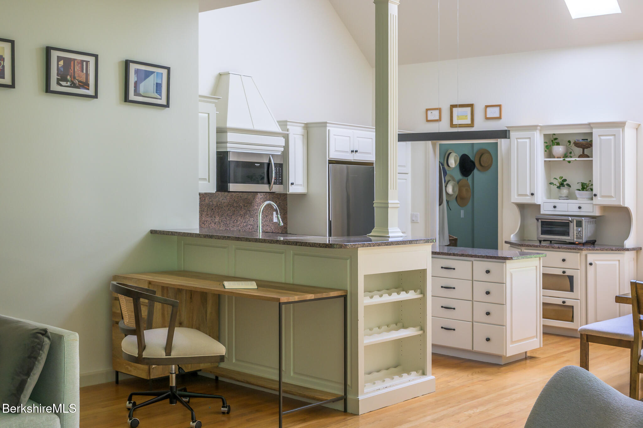 26 North Egremont Road Alford, MA 01230 - Photo 9 of 44 KITCHEN