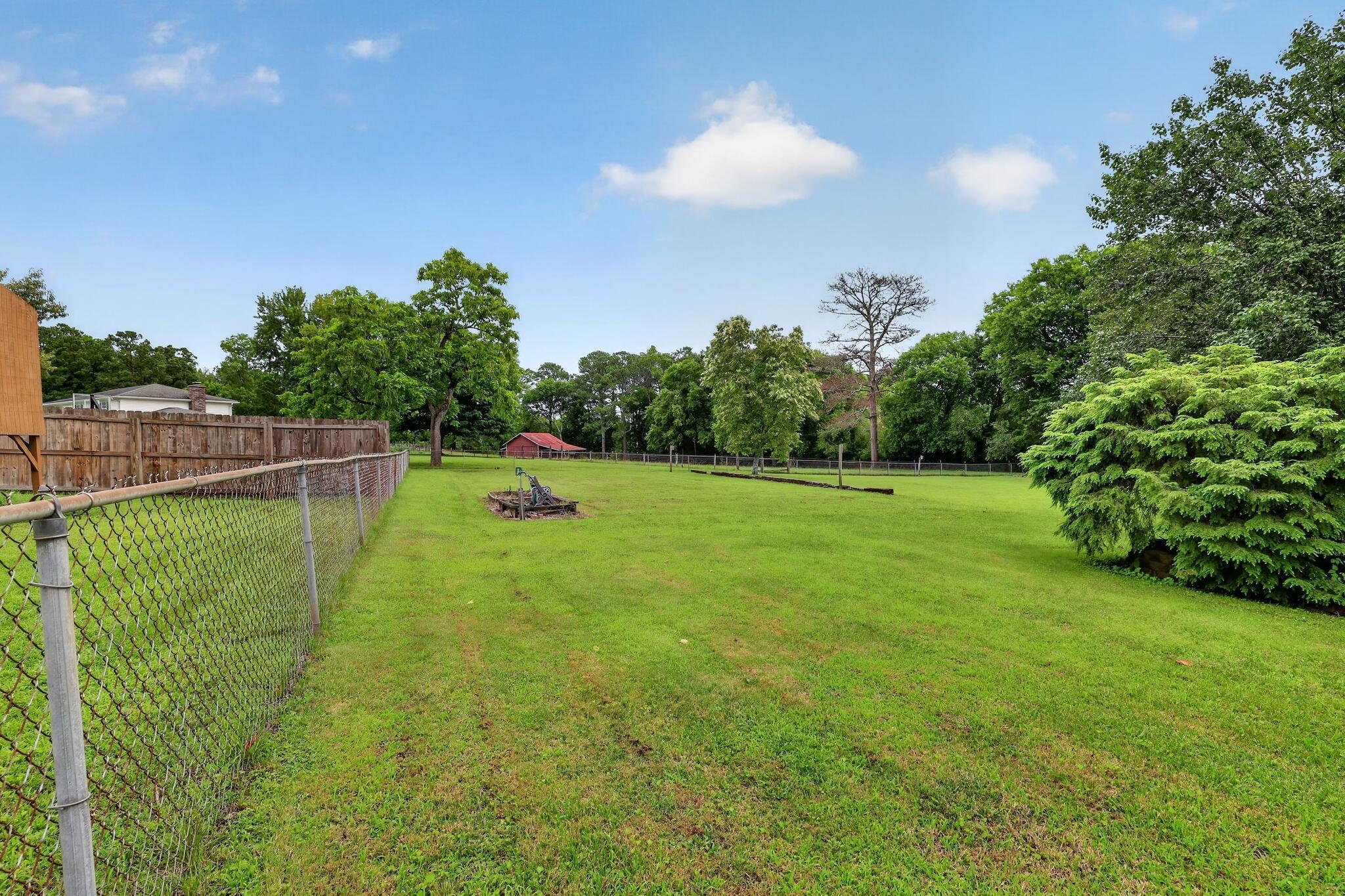 1751 Crabtree Road Hixson, TN 37343 - Photo 29 of 35 29_beyc6a3bf62810385