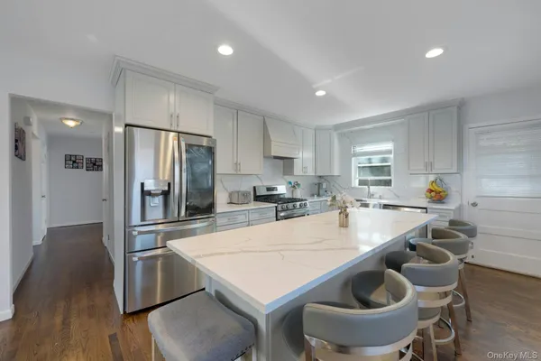 $4,500 | 126 Fisher Avenue, Eastchester, NY 10709