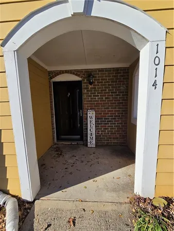 $215,000 | 1014 Summer Place Northwest, Norcross, GA 30071