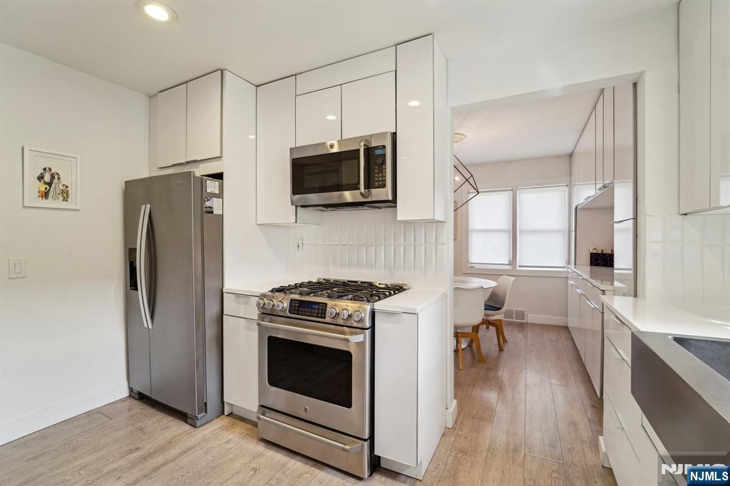 120 Gordon Avenue Tenafly, NJ 07670 - Photo 6 of 46