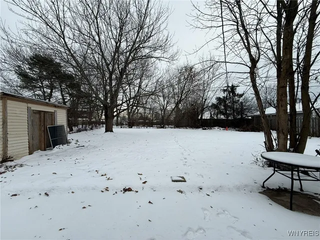 $1,900 | 52 Carol Lane, Grand Island, NY 14072