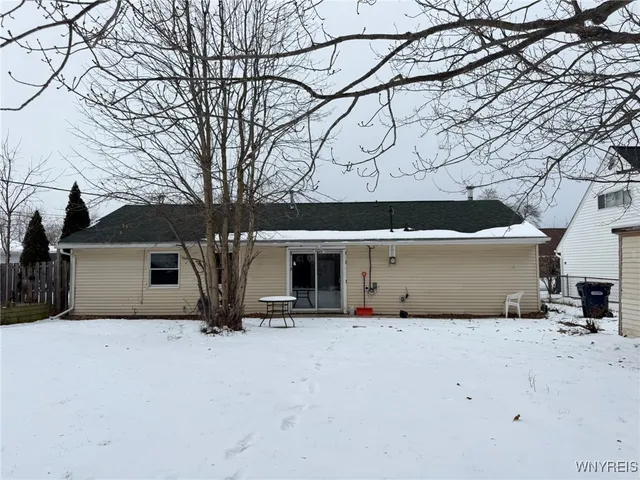 $1,900 | 52 Carol Lane, Grand Island, NY 14072