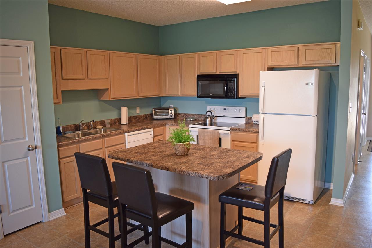 2651-1705 South Juniper Street, Unit 1705 Foley, AL 36535 - Photo 4 of 19 Kitchen with Island