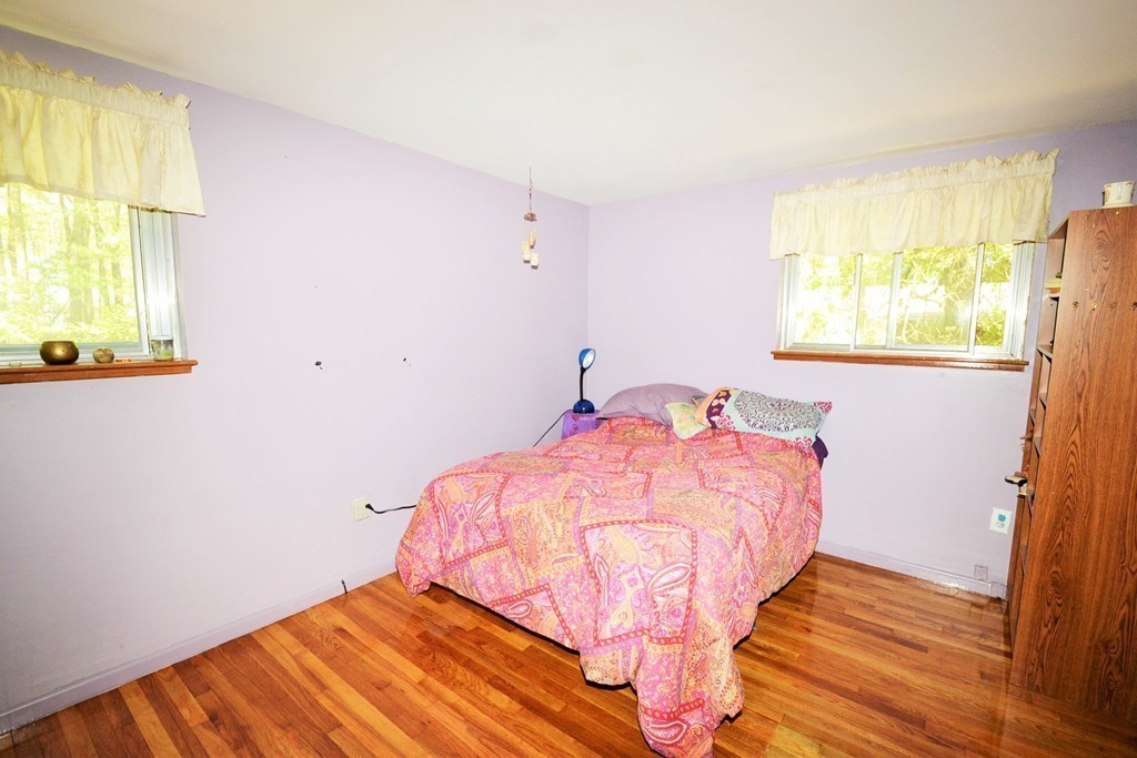 61 Robbins Road Sudbury, MA 01776 - Photo 16 of 22 Gallery Image 16