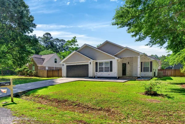$279,900 | 1607 Stillwater Drive, Gautier, MS 39553