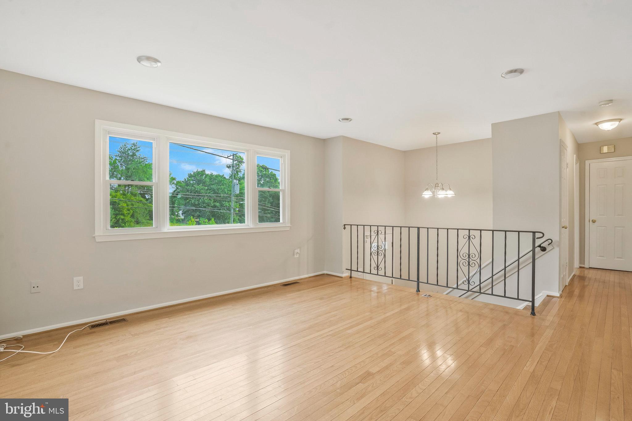 505 Kerby Hill Road Fort Washington, MD 20744 - Photo 8 of 36