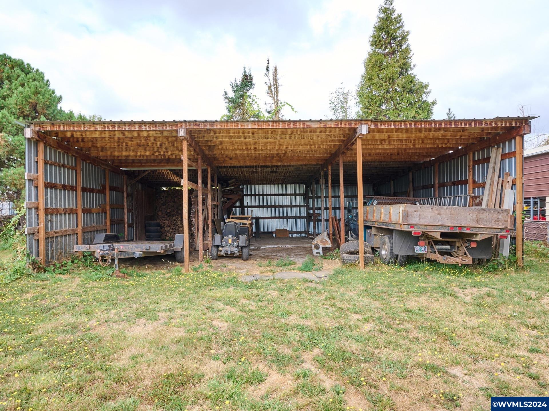 13422 Hobart Road Northeast Silverton, OR 97381 - Photo 16 of 47 Gallery Image 16