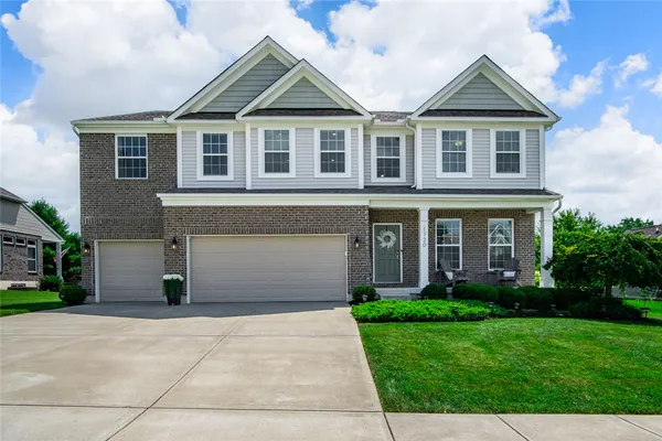 $599,900 | 1720 Red Clover Drive, Lebanon, OH 45036