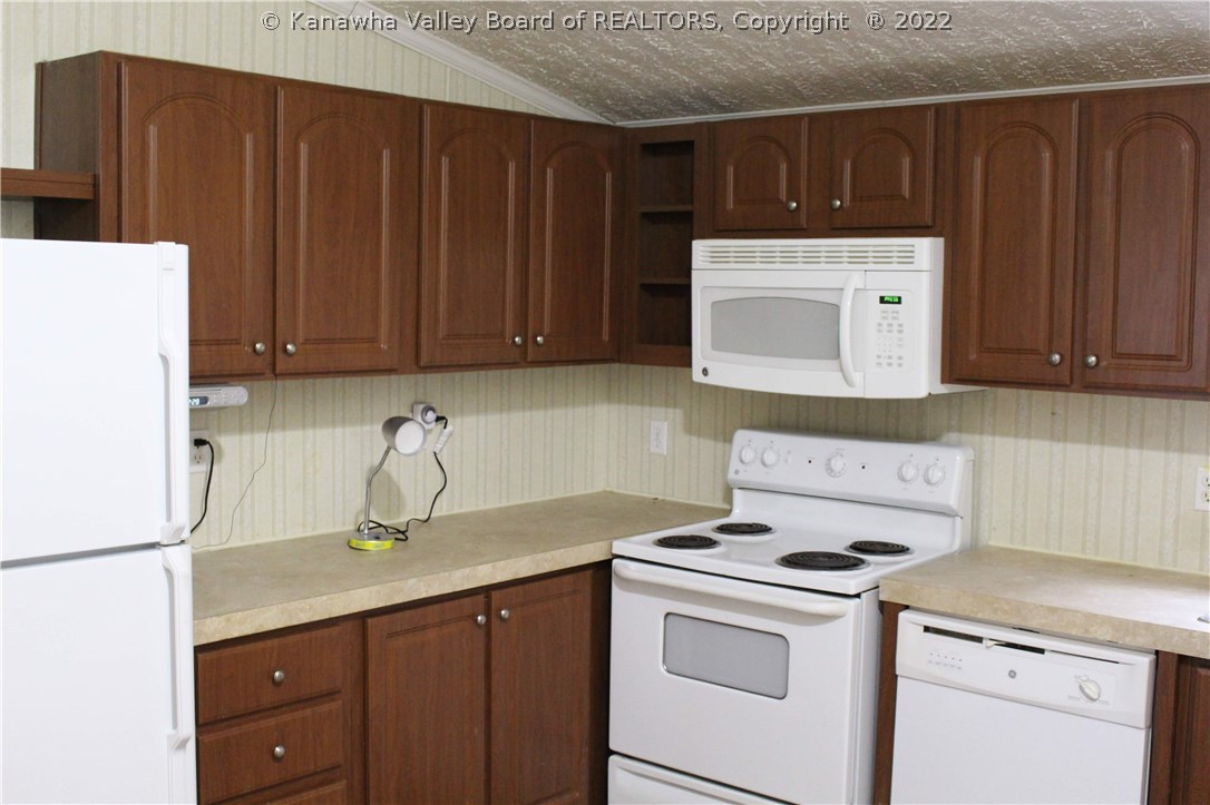 2150 White Oak Run Road Walker, WV 26180 - Photo 9 of 30 Gallery Image 9