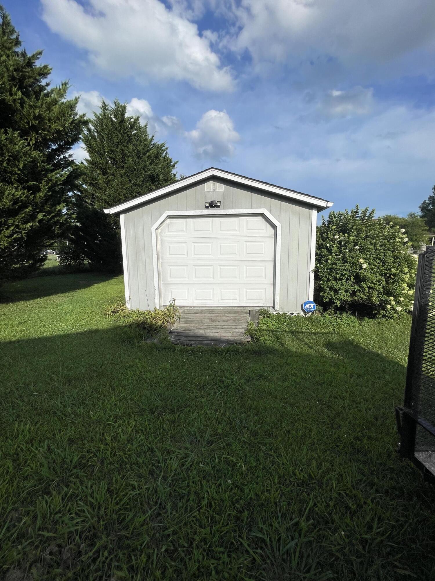 1754 Laurel River Road London, KY 40744 - Photo 12 of 30 640DAFFD-B6CE-481C-9DFA-CA146E7DBDD9