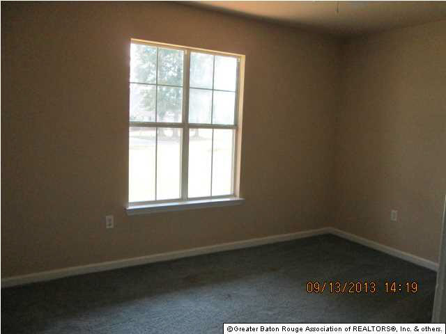 10525 Crossover Road Denham Springs, LA 70726 - Photo 7 of 9