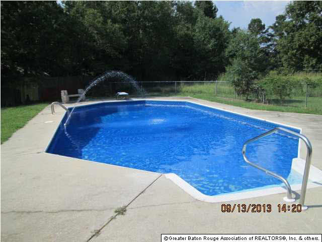 10525 Crossover Road Denham Springs, LA 70726 - Photo 8 of 9