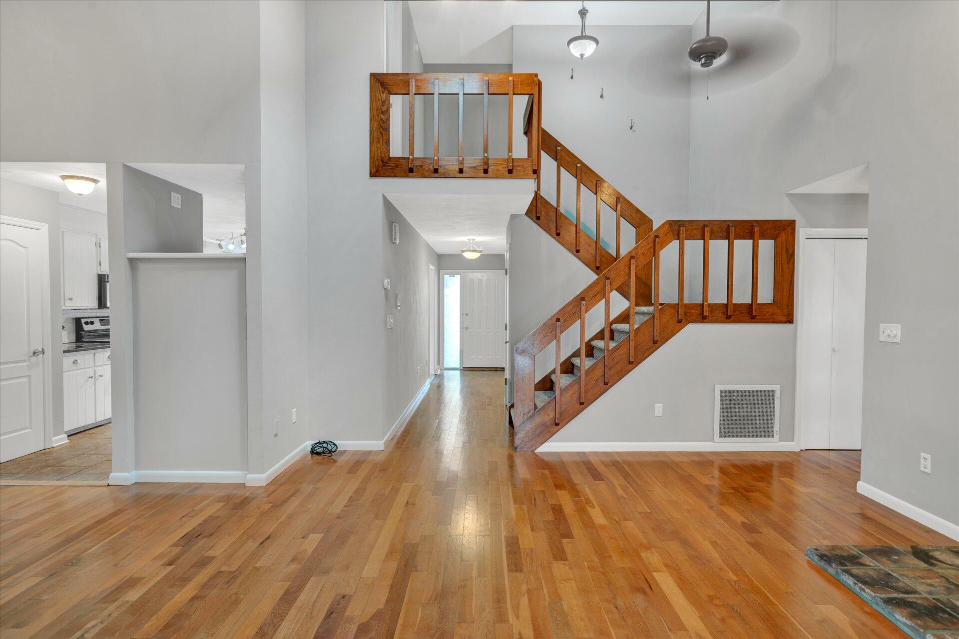 190 MacGregor Drive Blue Ridge, VA 24064 - Photo 8 of 44 08-DSC5120