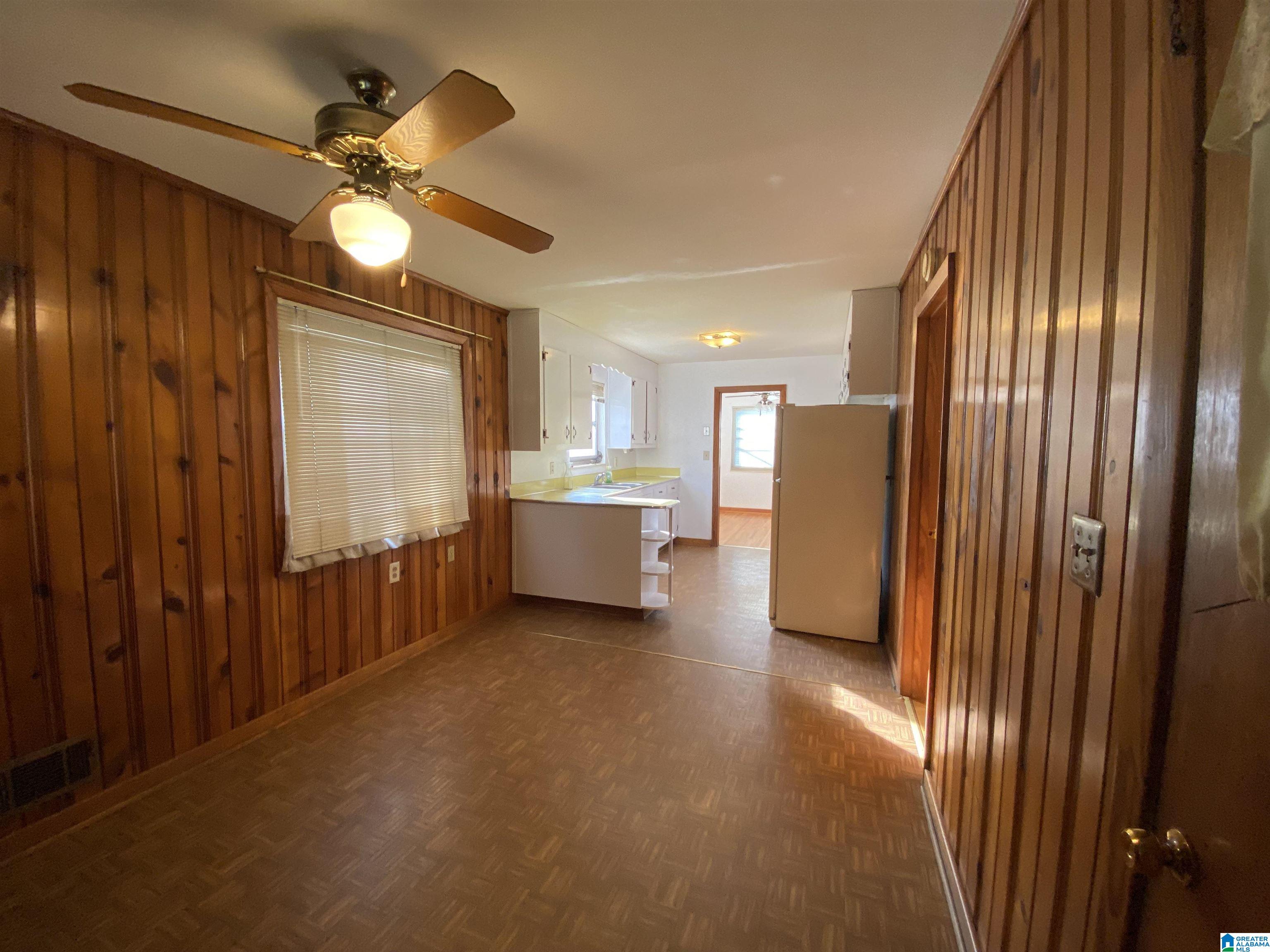 454 Ridgewood Avenue Fairfield, AL 35064 - Photo 7 of 20