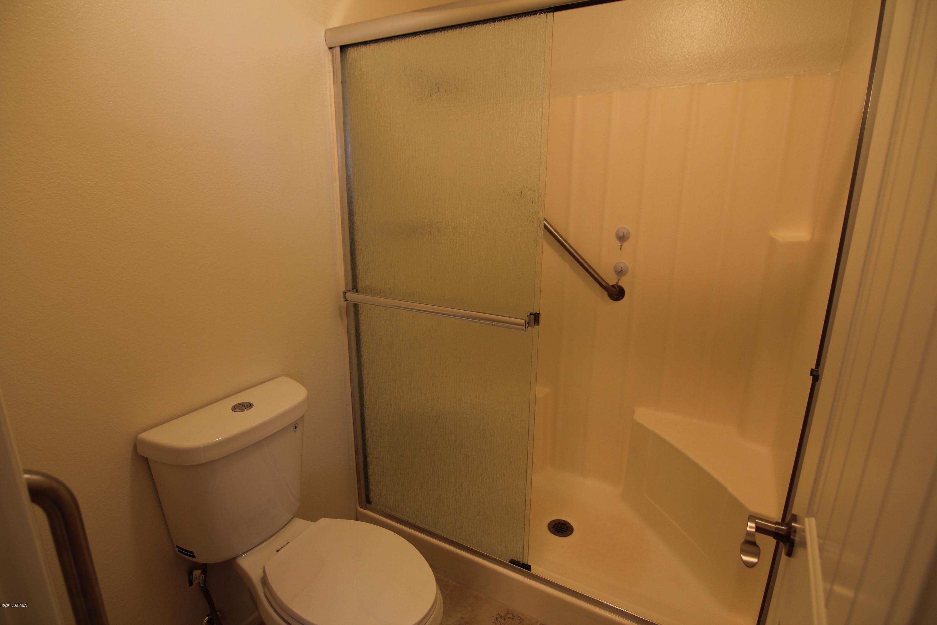 2402 West Kathleen Road Phoenix, AZ 85023 - Photo 13 of 19 IMG_5148