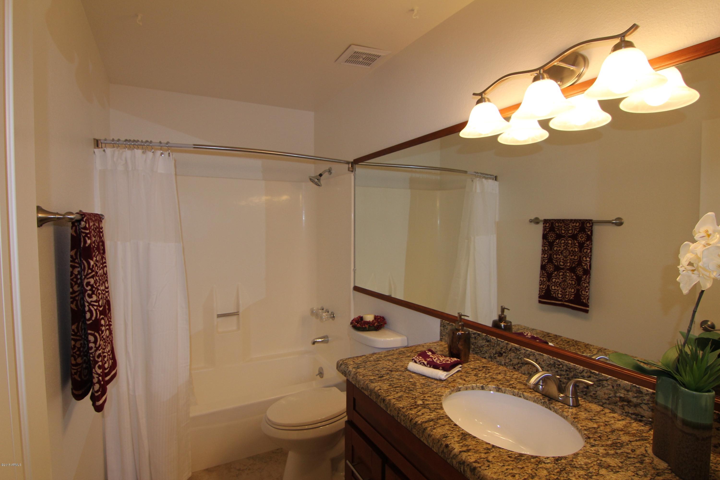 2402 West Kathleen Road Phoenix, AZ 85023 - Photo 9 of 19 IMG_5142