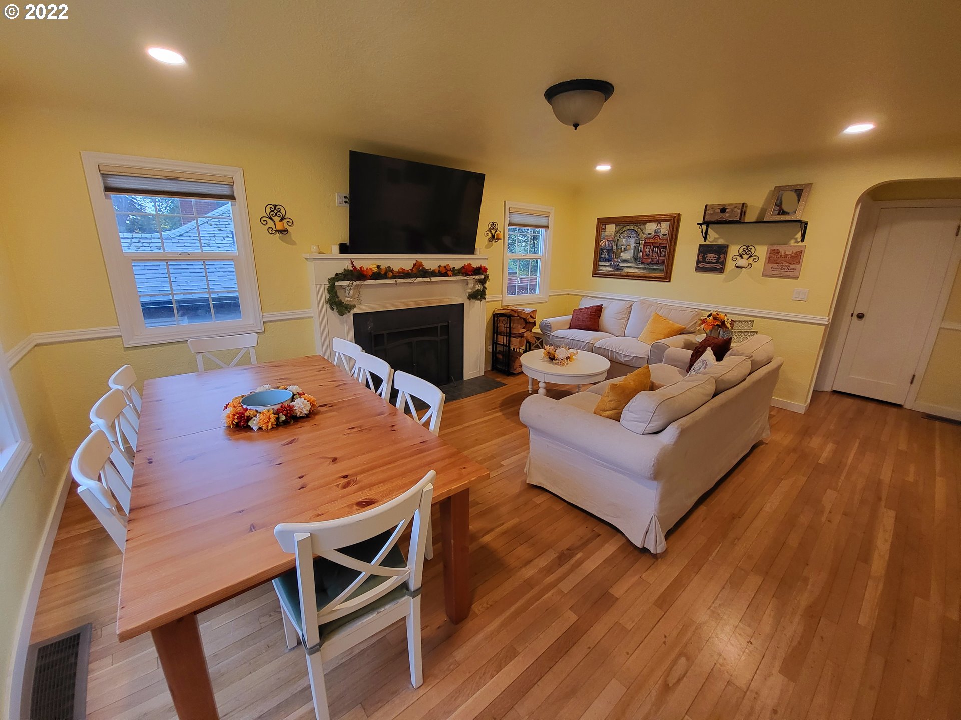 202 Spring Avenue La Grande, OR 97850 - Photo 3 of 30 Gallery Image 3