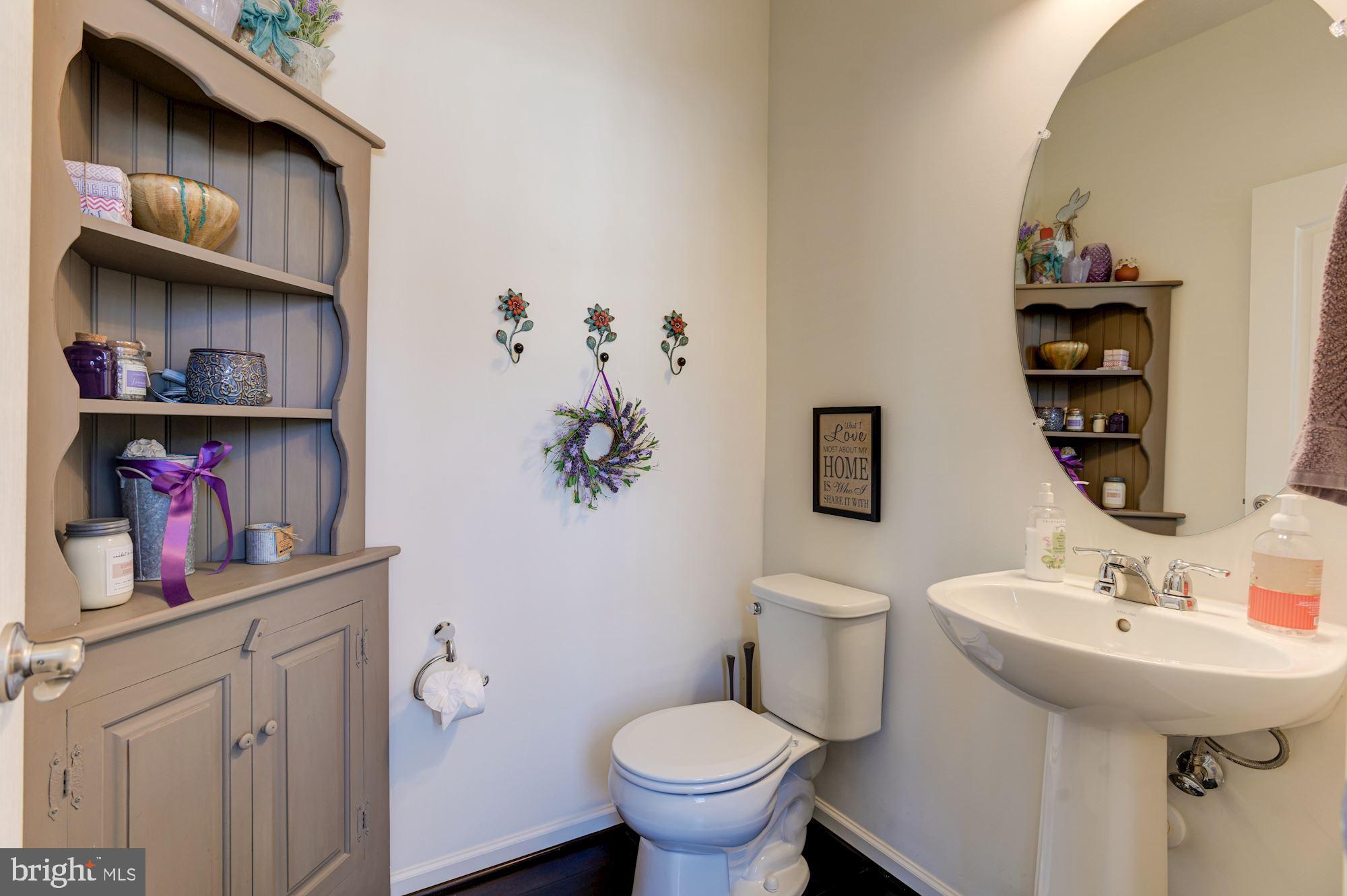 942 Morgan Run Road Baltimore, MD 21220 - Photo 13 of 33 Powder Room