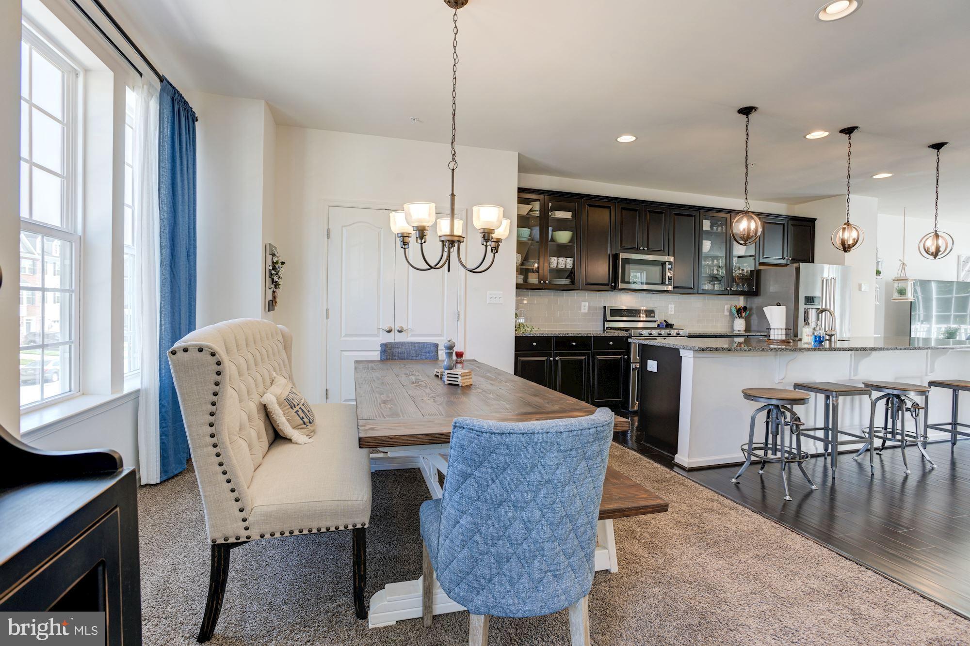 942 Morgan Run Road Baltimore, MD 21220 - Photo 8 of 33 Dining Room