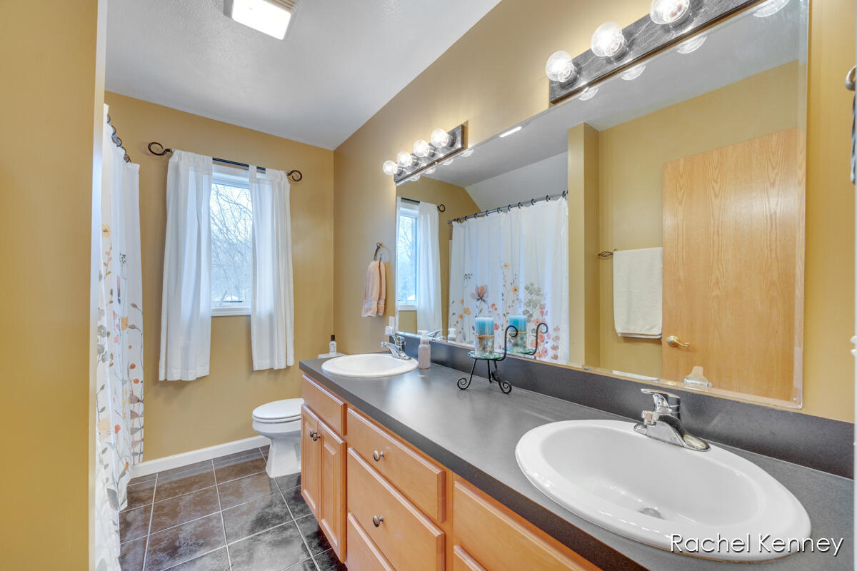 3495 Diamond Ridge Rockford, MI 49341 - Photo 39 of 70 IMG_1054