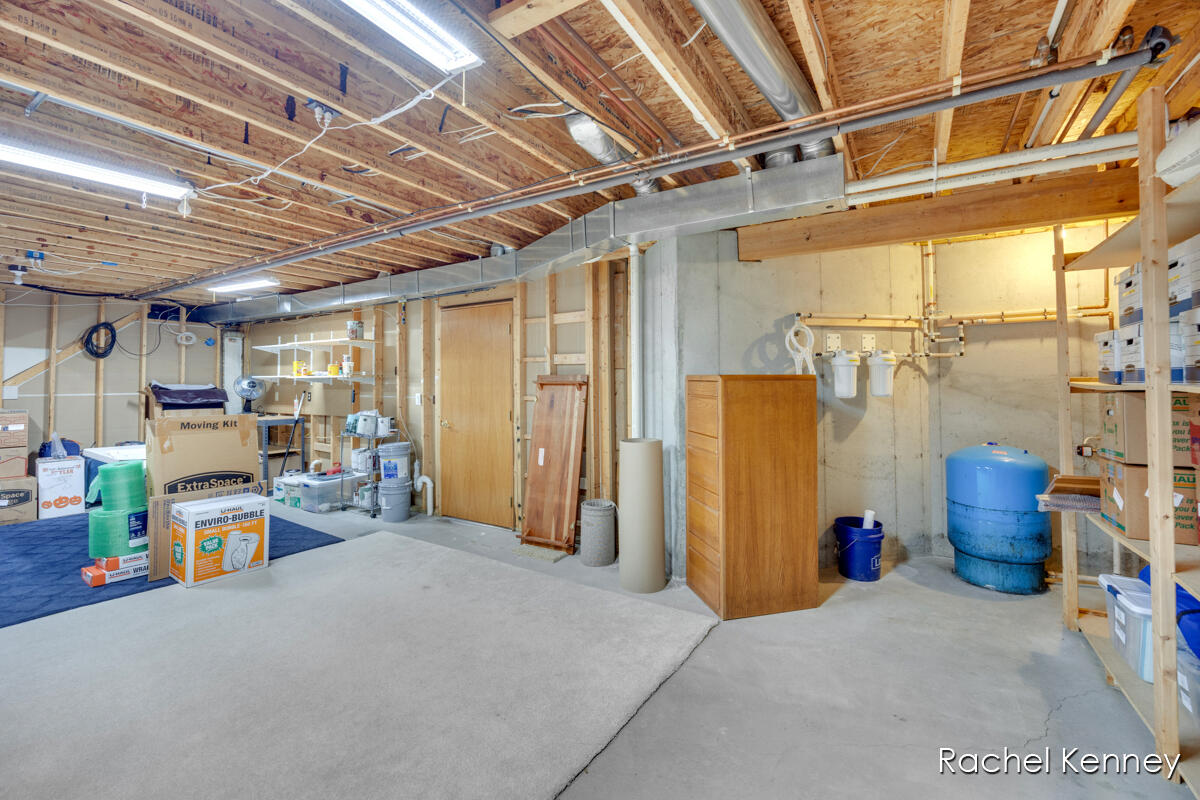 3495 Diamond Ridge Rockford, MI 49341 - Photo 53 of 70 IMG_1075