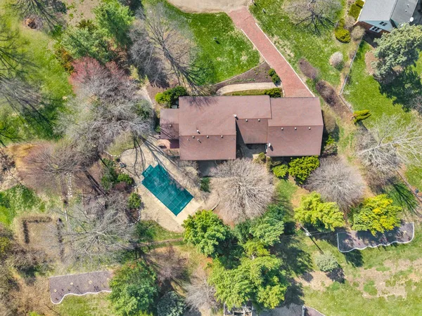 $420,000 | 19042 Whisper Lane, Bloomington, IL 61705