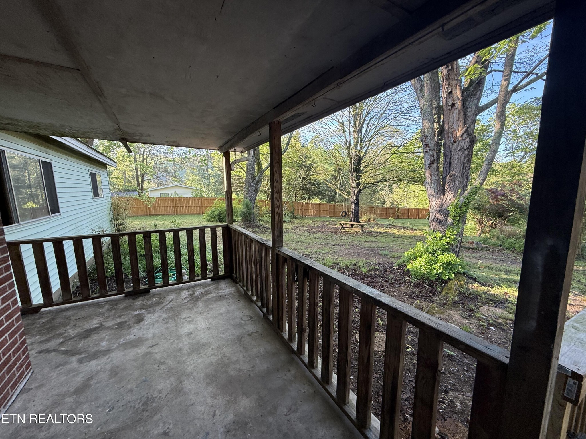 150 Sexton Lane Clinton, TN 37716 - Photo 23 of 26