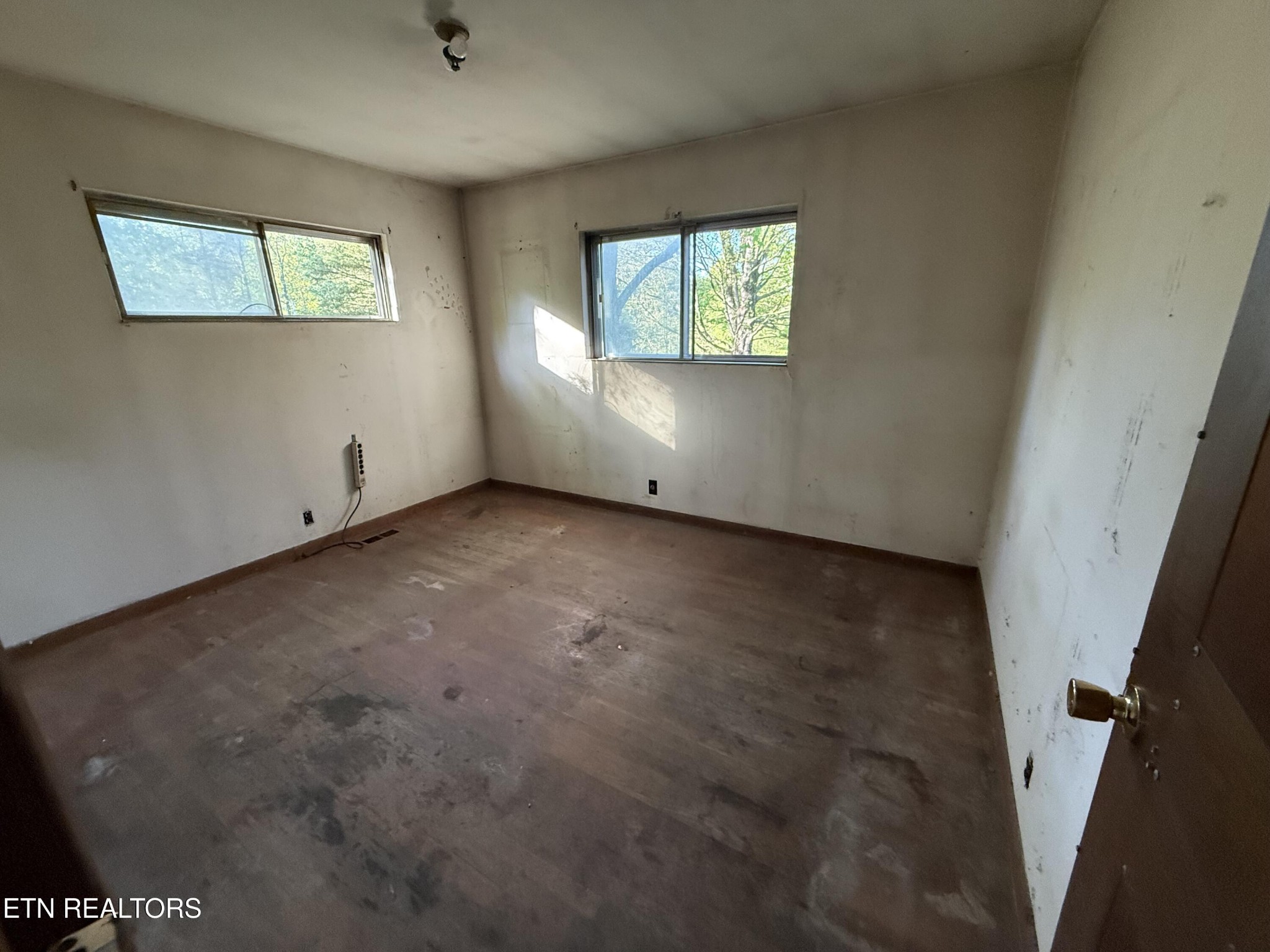 150 Sexton Lane Clinton, TN 37716 - Photo 9 of 26