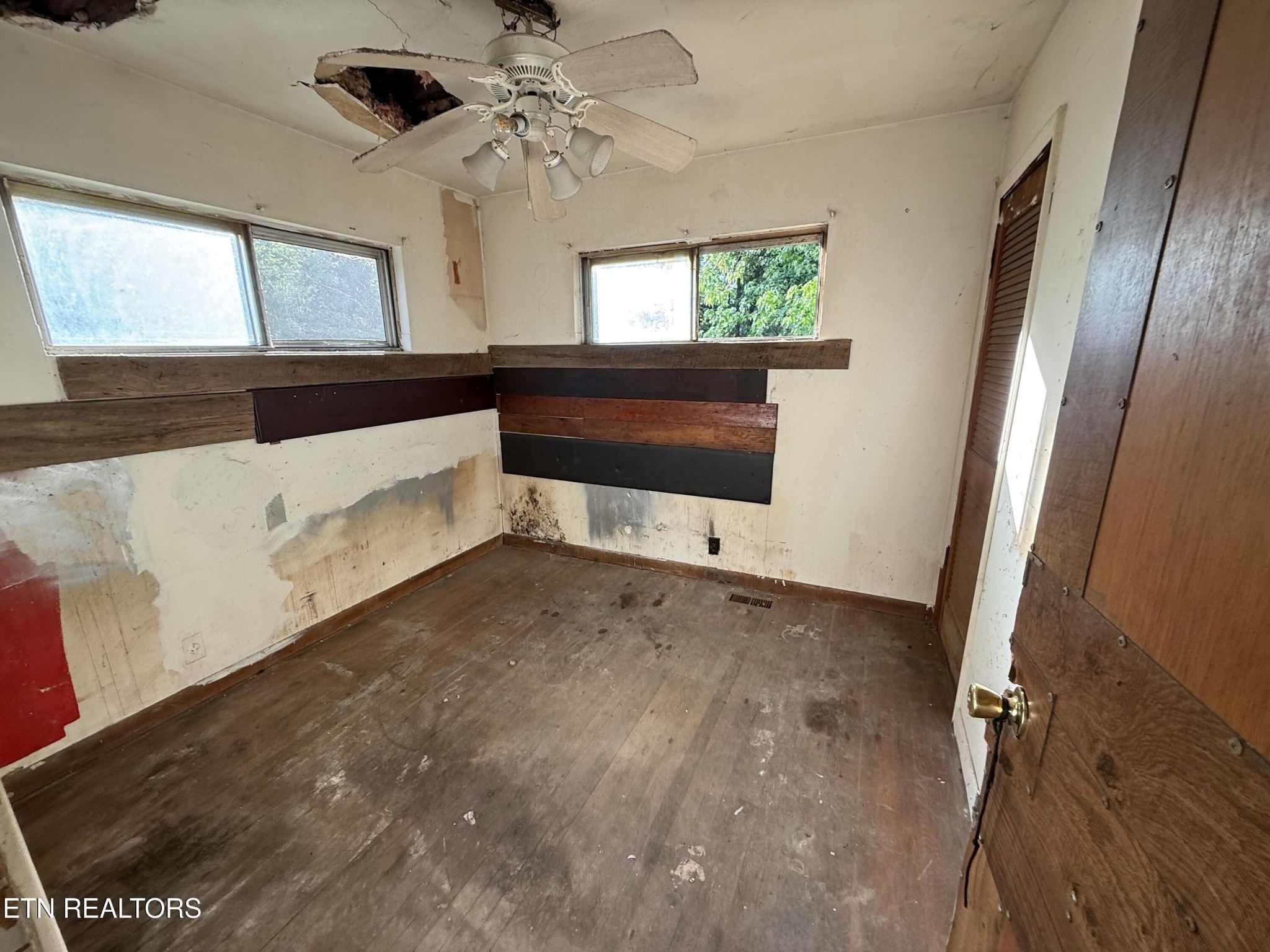 150 Sexton Lane Clinton, TN 37716 - Photo 10 of 26