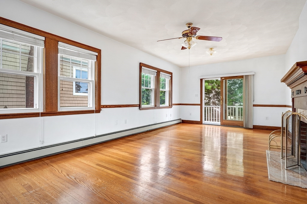 37 Loring Road Winthrop, MA 02152 - Photo 7 of 42