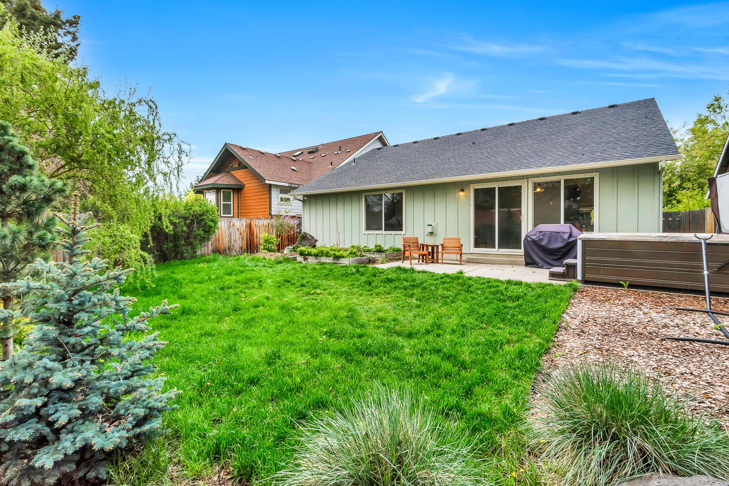 20527 Rolen Avenue Bend, OR 97702 - Photo 17 of 19 OReilly_20190522_19_203905_72ppi