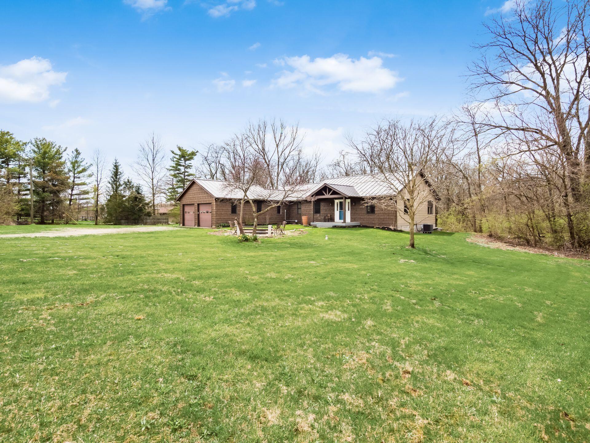2117 Amity Road Hilliard, OH 43026 - Photo 3 of 66 003_2a1ed7a0_A 2117 Amity 114