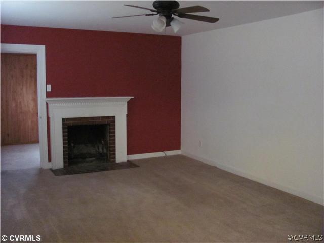 11287 Elmont Road Ashland, VA 23005 - Photo 6 of 18 Living Room