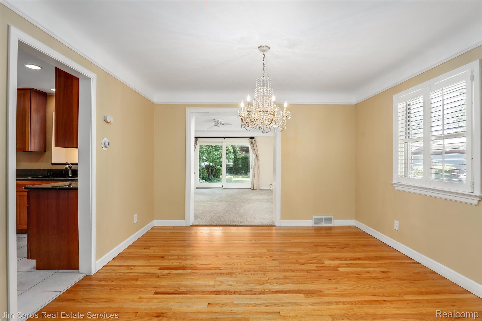 1755 Newcastle Road Grosse Pointe, MI 48236 - Photo 9 of 21