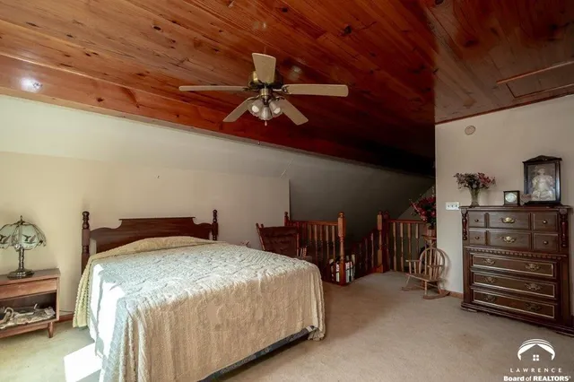 $1,600,000 | 16008 62nd Street, Oskaloosa, KS 66066