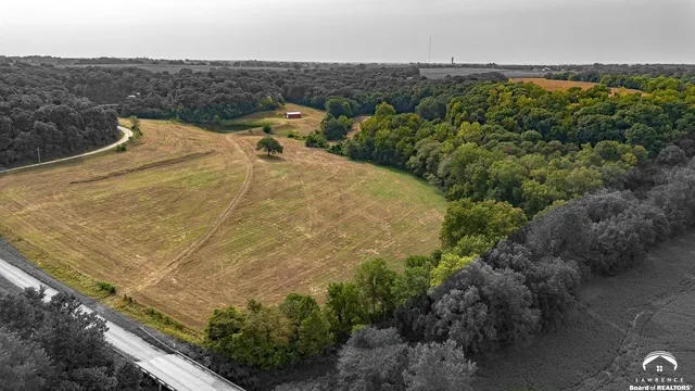 $1,600,000 | 16008 62nd Street, Oskaloosa, KS 66066