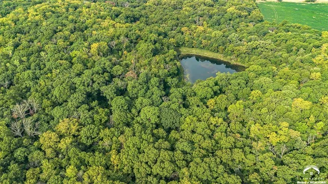 $1,600,000 | 16008 62nd Street, Oskaloosa, KS 66066