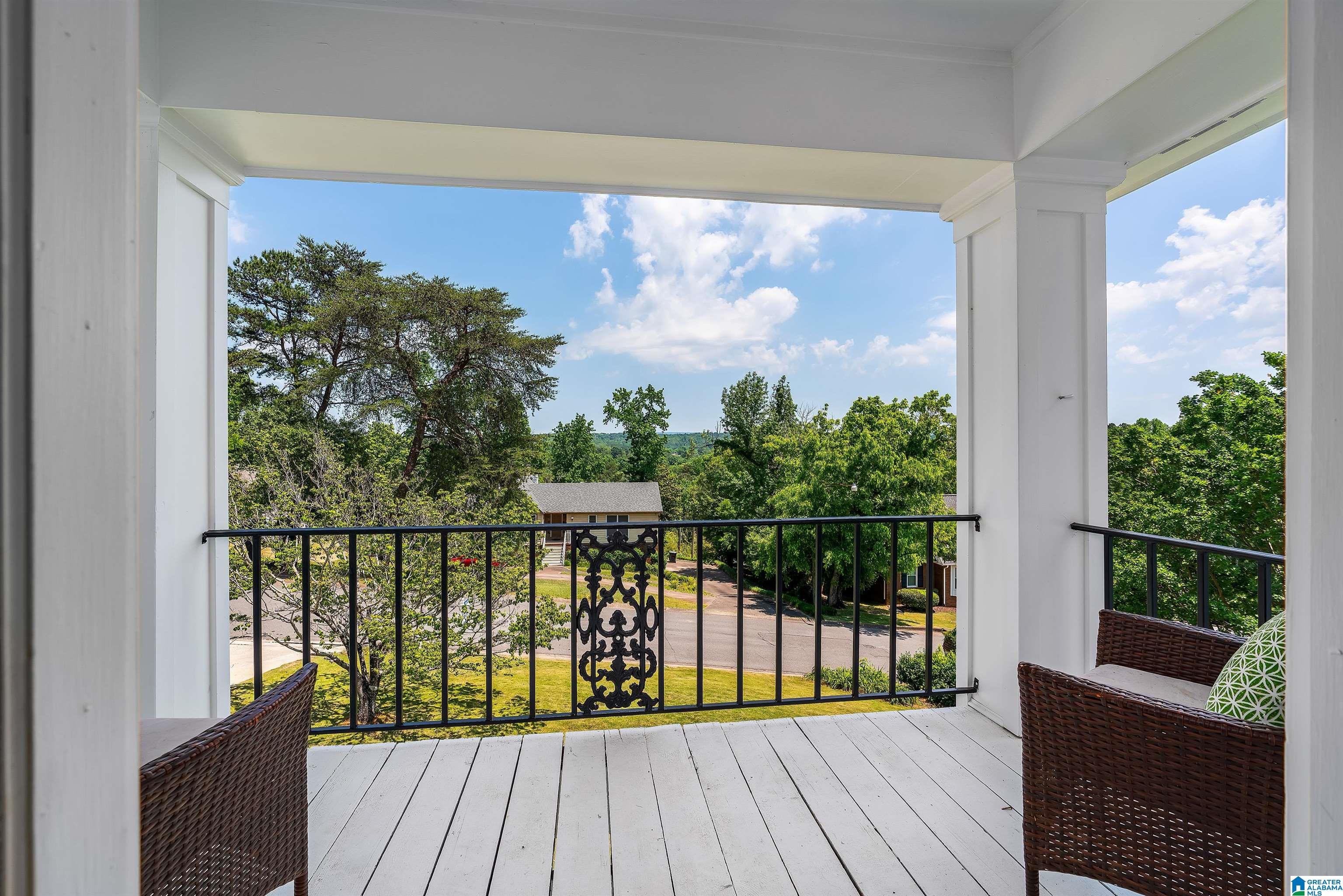 732 Rockbridge Road Vestavia Hills, AL 35216 - Photo 15 of 29