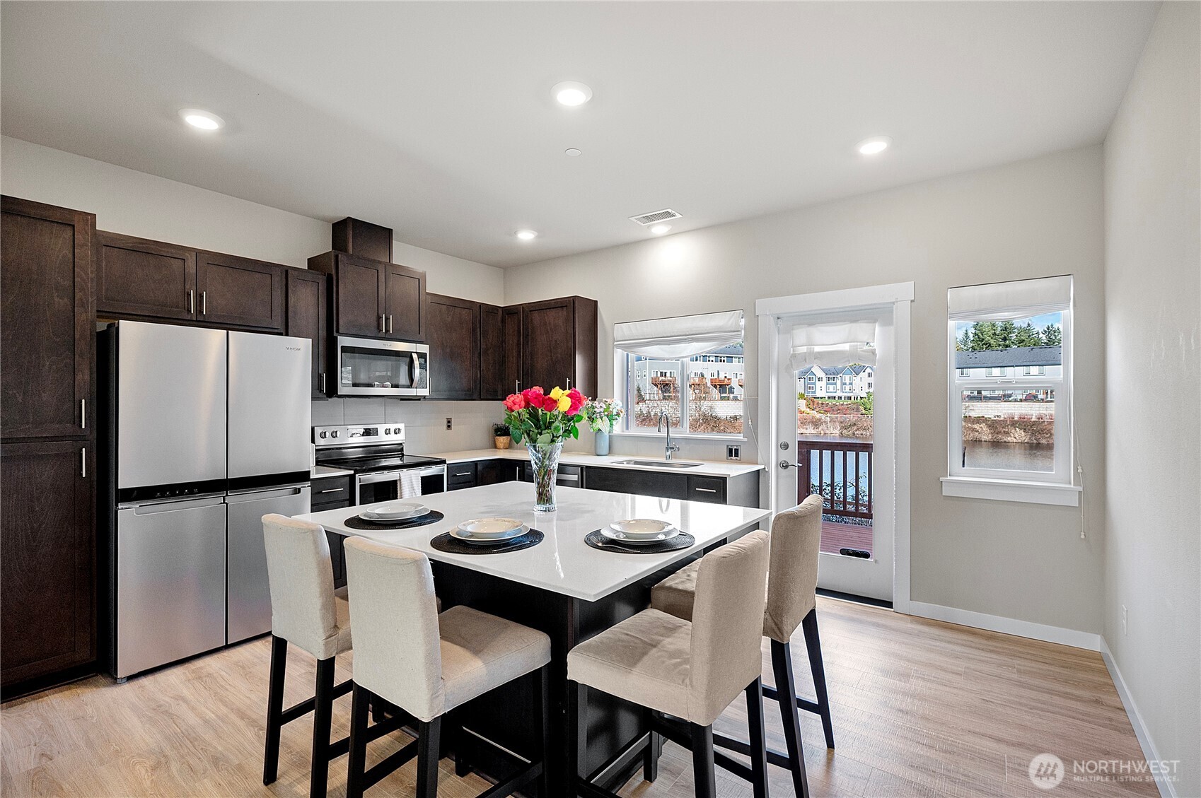 1621 Seattle Hill Road, Unit JJ3 Bothell, WA 98012 - Photo 10 of 32