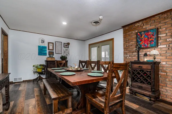 $244,900 | 210 Comanche Trail, Tulia, TX 79088