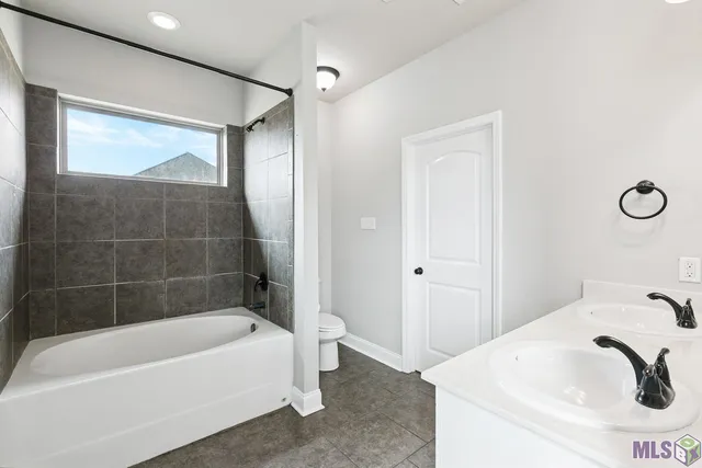 $234,900 | 3883 Plantation Ridge Drive, Addis, LA 70710