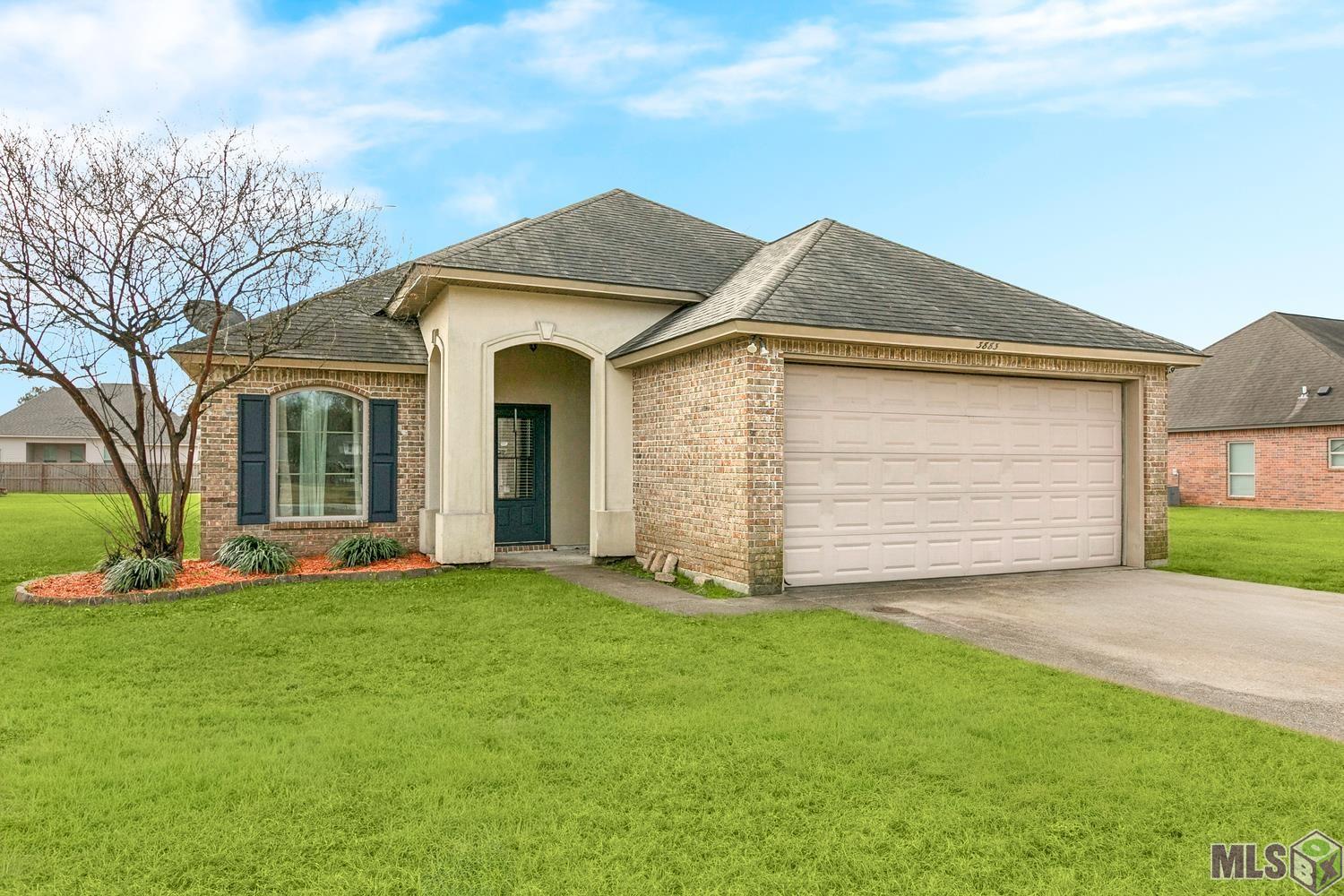 3883 Plantation Ridge Drive Addis, LA 70710 - Photo 2 of 19