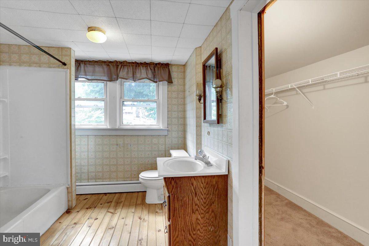 118 Philadelphia Avenue Reading, PA 19607 - Photo 17 of 38