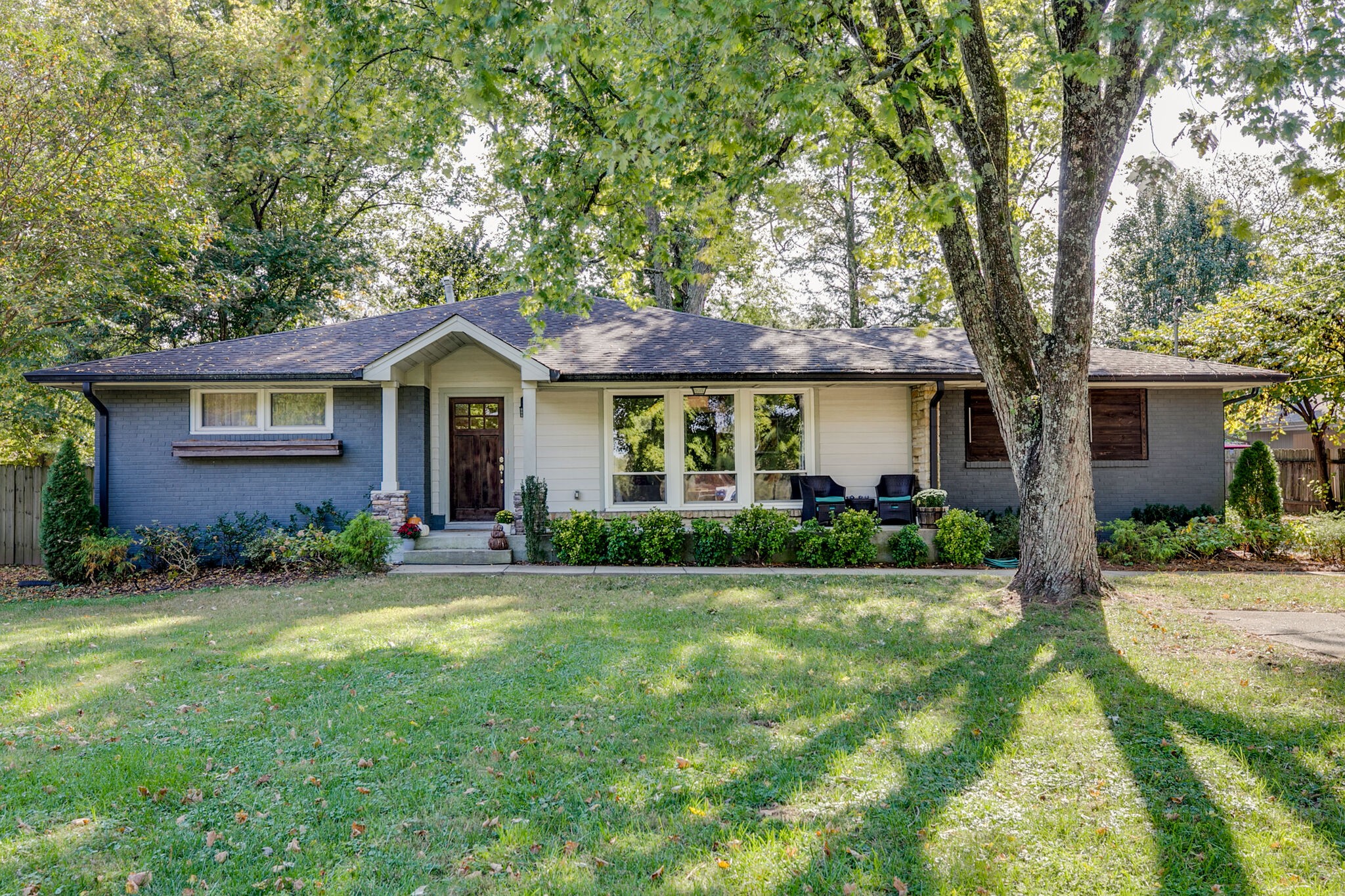 491 Hogan Road Nashville, TN 37220 - Photo 2 of 40 Gallery Image 2