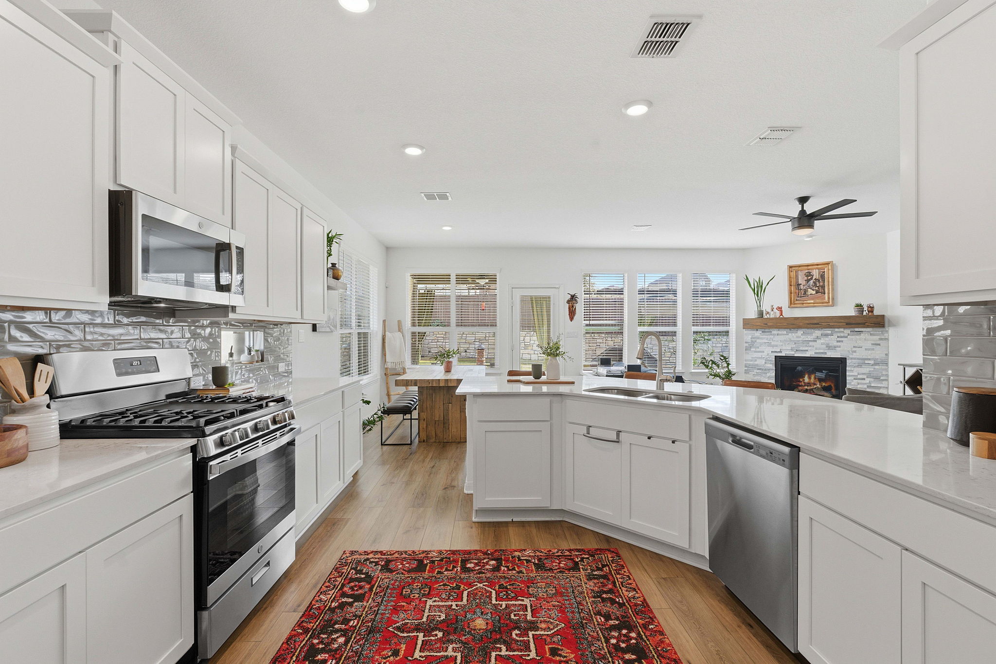 209 Zamora Crossing, Unit 362 Austin, TX 78748 - Photo 12 of 37