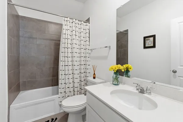 $3,200 | 209 Zamora Crossing, Unit 362, Austin, TX 78748