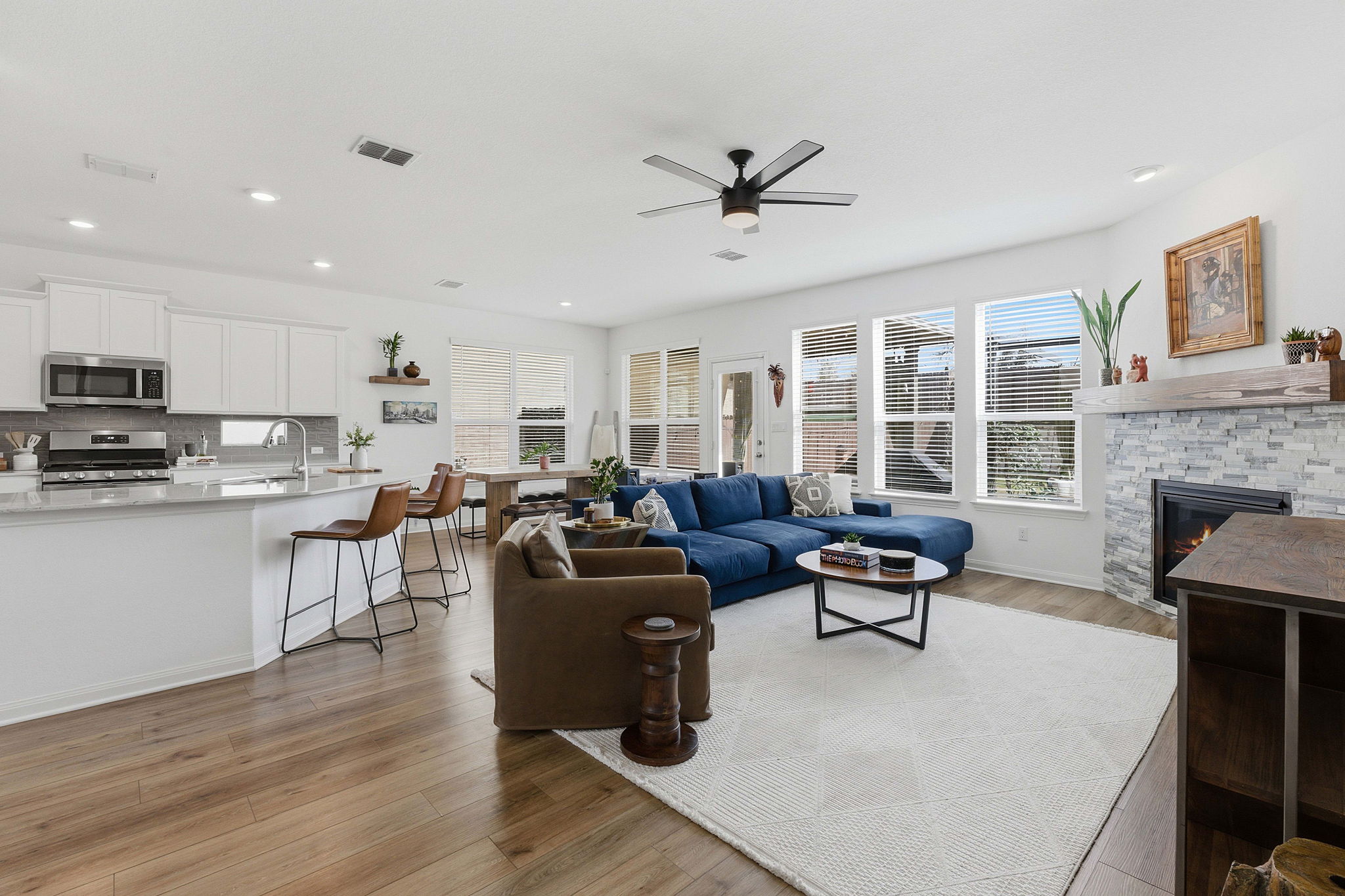 209 Zamora Crossing, Unit 362 Austin, TX 78748 - Photo 4 of 37